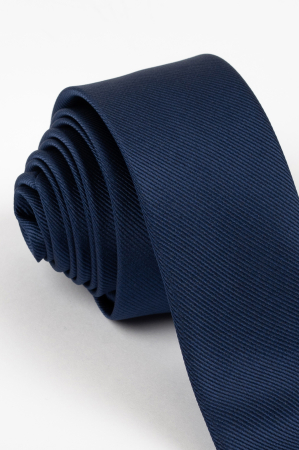 Cravata bleumarin uni ingusta [1]