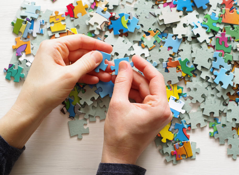 Cum se rezolvă un puzzle cu 1000 de piese - Sfaturi de care să ții cont