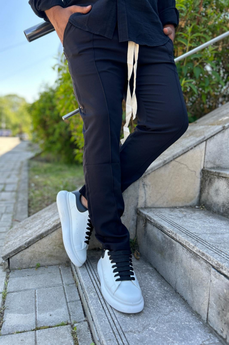 PANTALONI CU SIRET NEGRU [3]