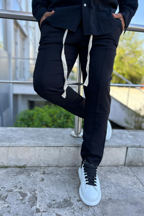 PANTALONI CU SIRET NEGRU [2]