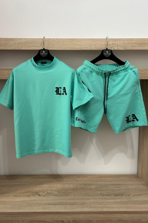 COMPLEU BARBATI LA [3]