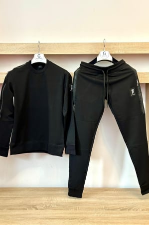 Pantaloni / Trening barbati - COMPLEU BARBATI LP 2025