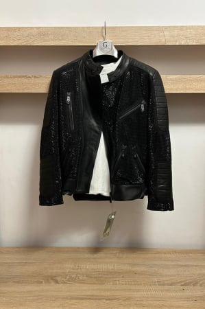 Geci / Veste barbati - GEACA NEAGRA CU STRASURI