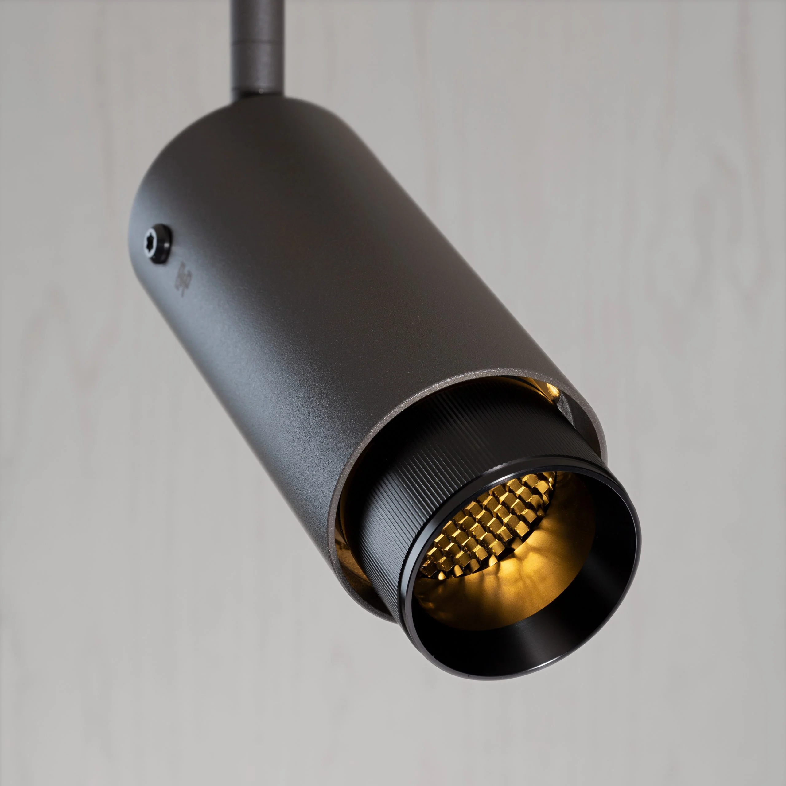 Spot Sina Graphite Buster + Punch [6]