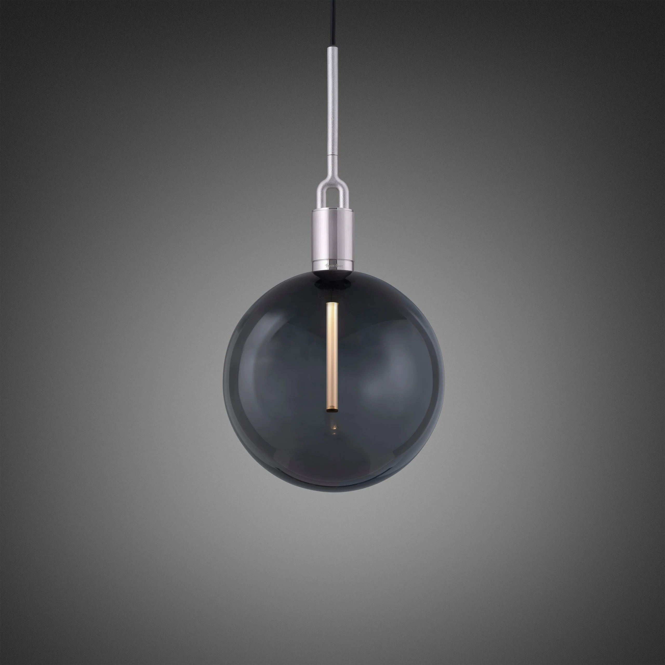 Pendul Large Globe Opal Smoked Buster + Punch [1]
