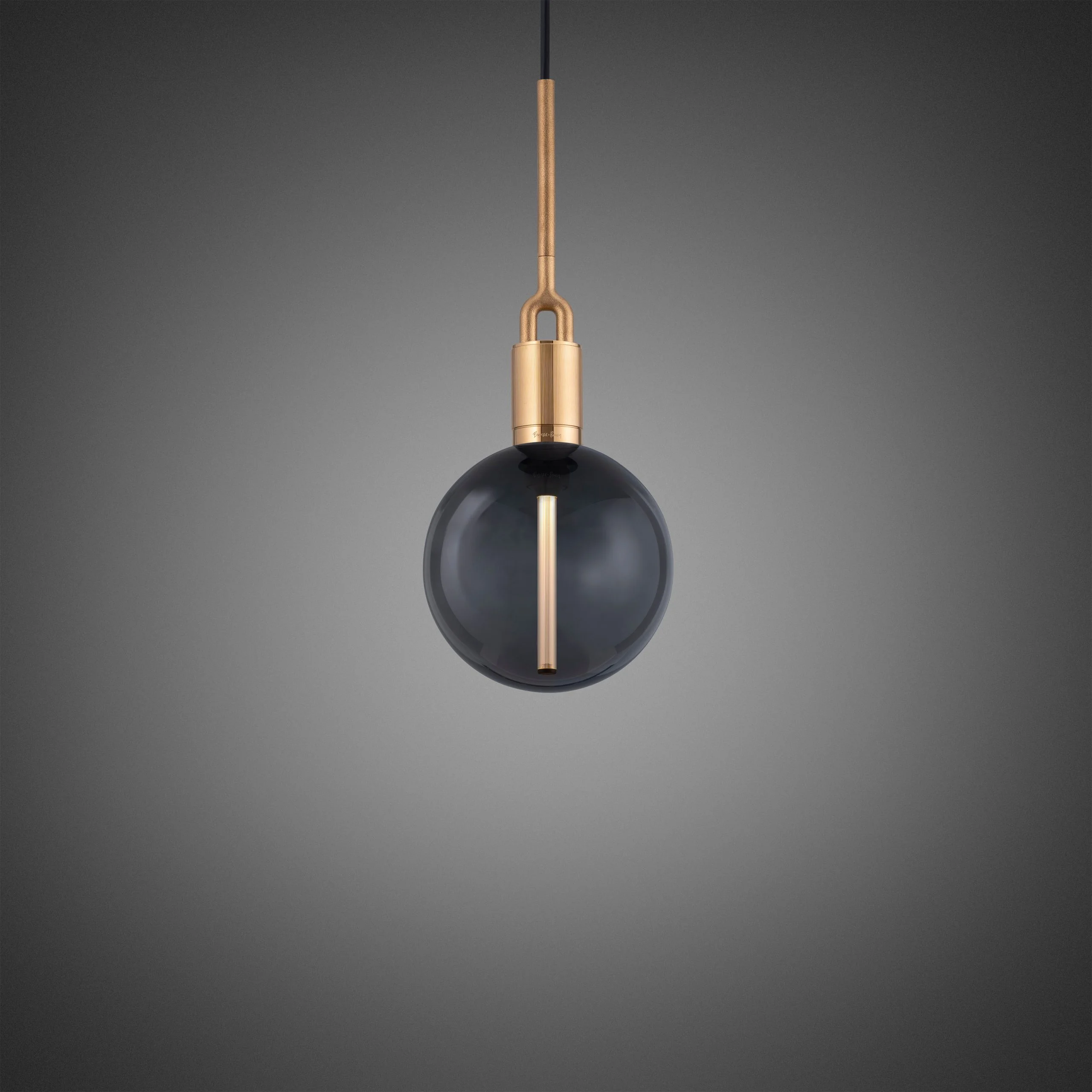 Pendul Medium Globe Opal Smoked Buster + Punch [2]