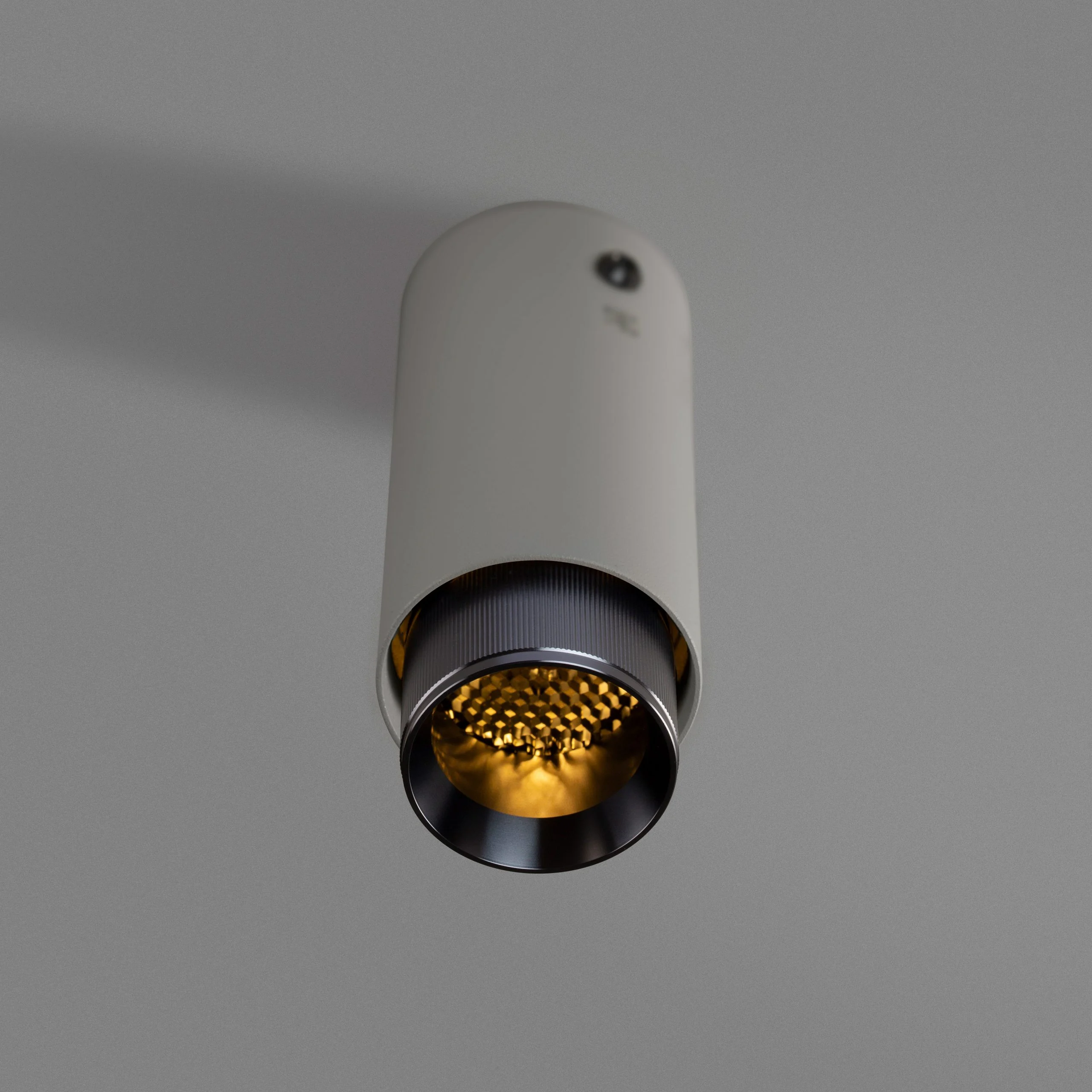 Spot Aplicat Graphite Buster + Punch [5]