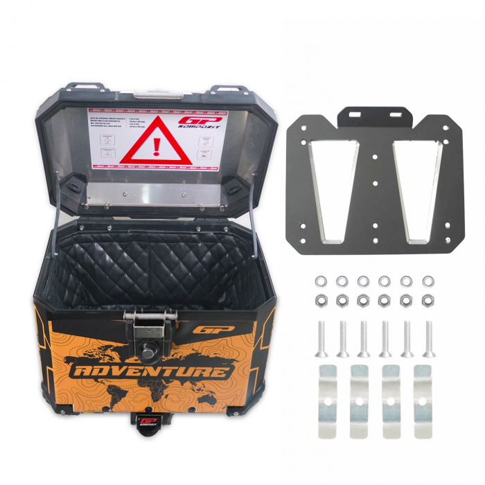 Universal UNIVERSAL          [8]