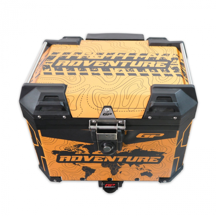 Universal UNIVERSAL          [7]