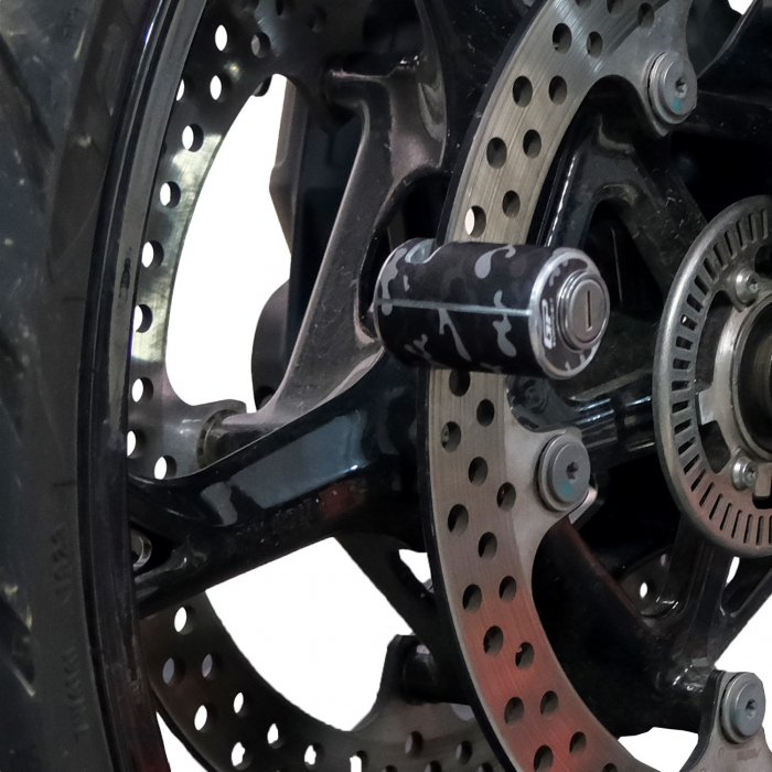 Universal UNIVERSAL          [4]