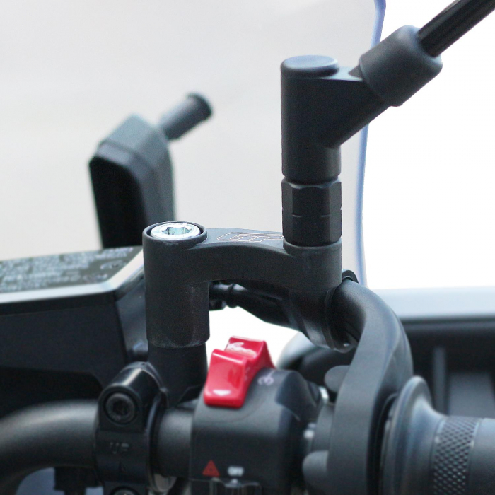 YAMAHA MT-07 TRACER          [4]