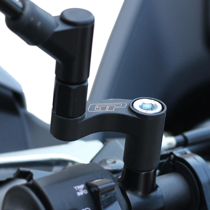 YAMAHA MT-07 TRACER          [2]