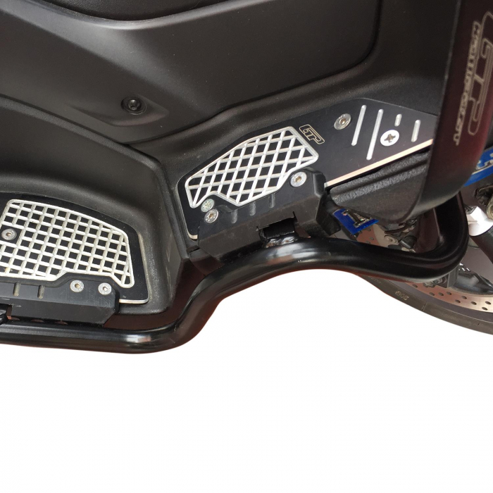YAMAHA XMAX 250 / XMAX 300 / XMAX 400 XMAX         [4]