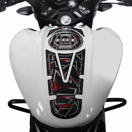 BAJAJ PULSAR NS 200          [2]