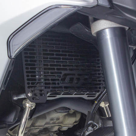 DUCATI MULTISTRADA V4          [3]