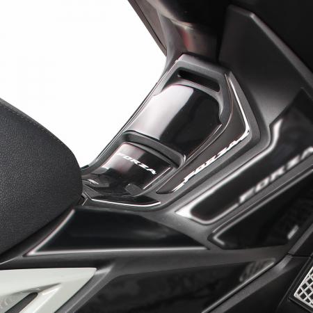 HONDA Forza 250 / Forza 300 / Forza 350 / NSS300 / NSS350 FORZA         [4]