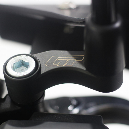 HONDA X-ADV X-ADV (21-24)         [2]