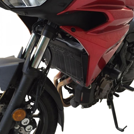 YAMAHA MT-07 TRACER          [4]