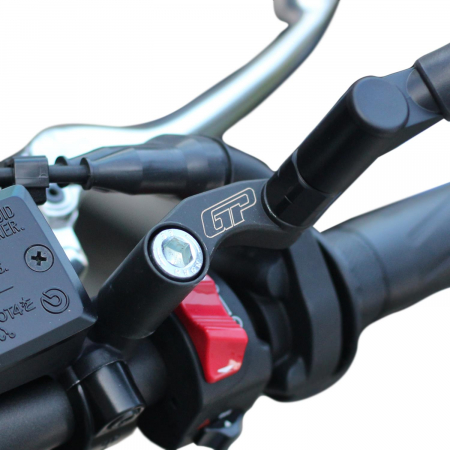 YAMAHA MT-07 TRACER          [2]