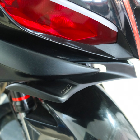 YAMAHA YZF-R25 / YZF-R3          [4]