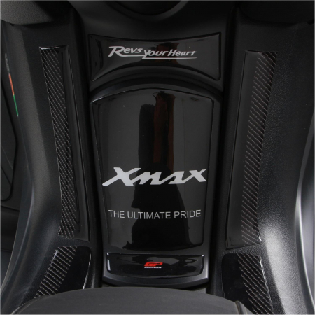 YAMAHA XMAX          [2]