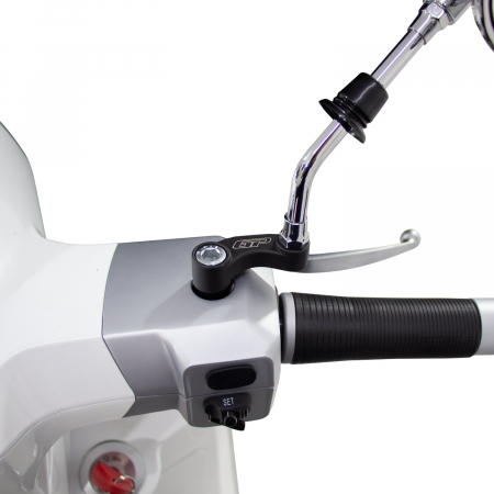 LAMBRETTA V125 / V200 Special V125 - V200         [4]