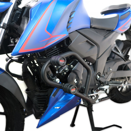 TVS Apache RTR 200          [4]