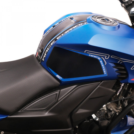 TVS Apache RTR 200          [4]