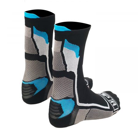 Universal UNIVERSAL          [4]