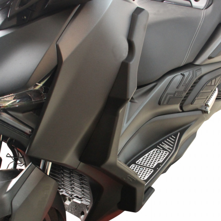 YAMAHA XMAX 250 / XMAX 300 / XMAX 400          [4]