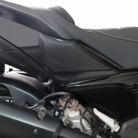 YAMAHA XMAX 250 / XMAX 300 / XMAX 400          [3]