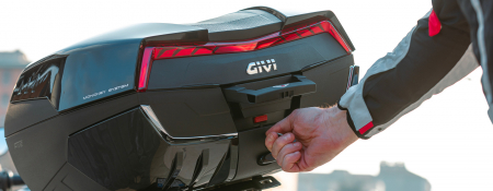 Geanta moto topcase Givi Monokey, 58 litri [1]