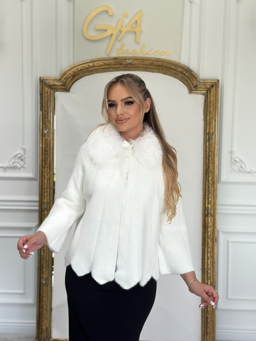 Capa Karissy White [2]