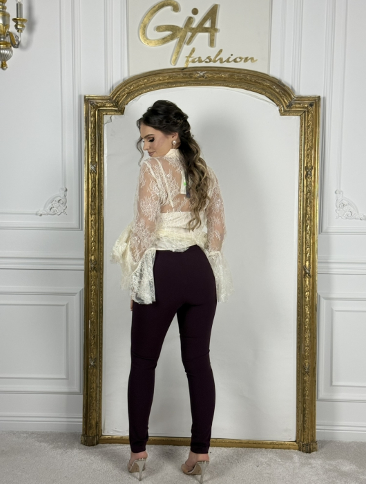 Pantaloni Ravellia [4]