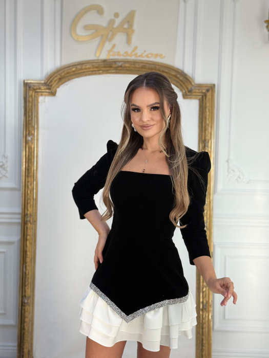 Rochie Adivinia Catifea White [3]