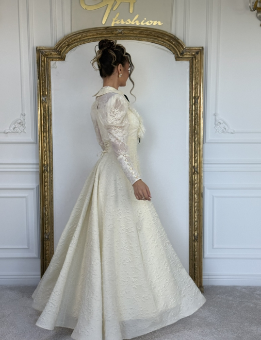 Rochie Evella Crem [11]