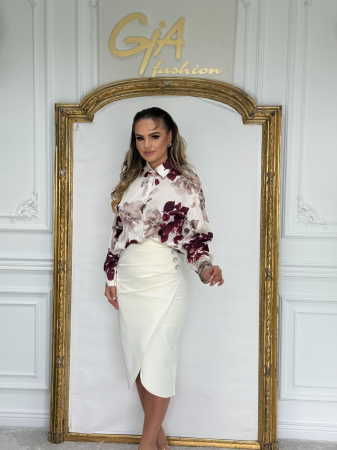 Fusta Esamia White [1]