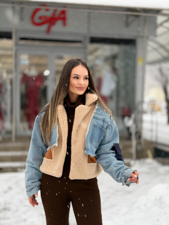 Promotii - Geaca Racellea