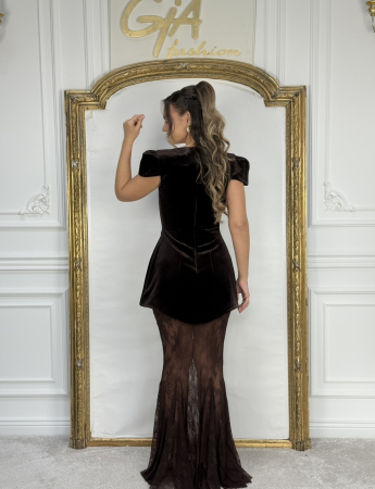 Rochie Sazellia Brown Catifea [2]