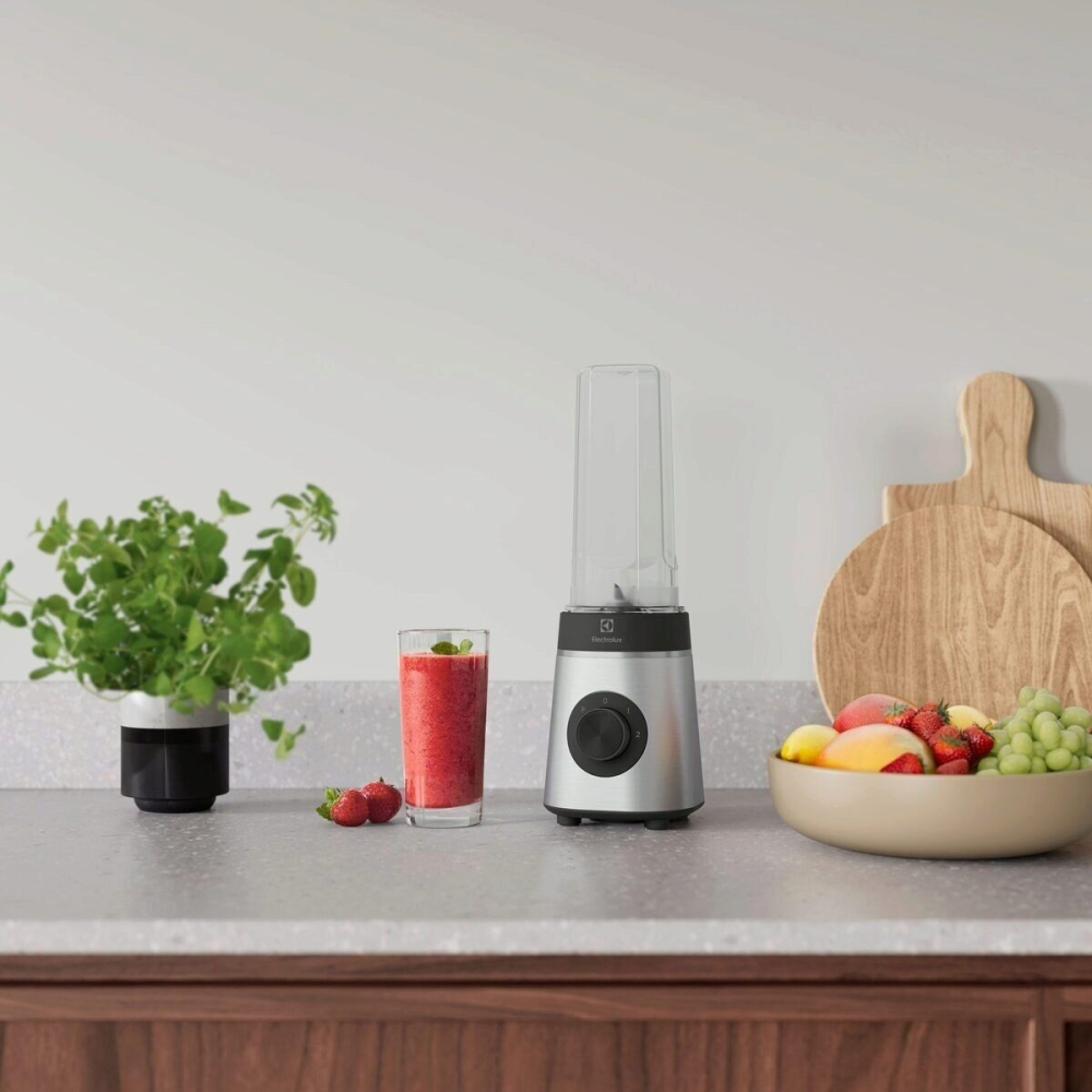 Blender Electrolux Create 4 E4SB1-4ST Compact, 0.92L, Recipient Portabil 3 in 1, Lame TruFlow, 2 Viteze, Pulse, Inox [9]