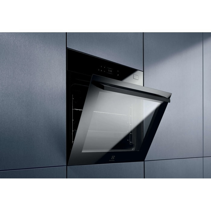 Cuptor electric incorporabil cu abur Electrolux EOB8S39WZ SteamBoost 800 70 l negru [3]