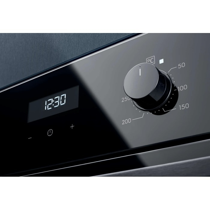 Cuptor electric incorporabil cu abur Electrolux EOD5H70BZ SteamBake 600 65 l negru [6]