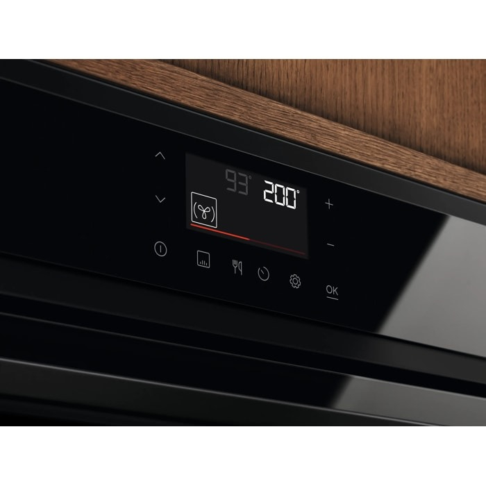 Cuptor electric incorporabil cu abur Electrolux EOP7X87H SenseCook 600 72 l negru [4]