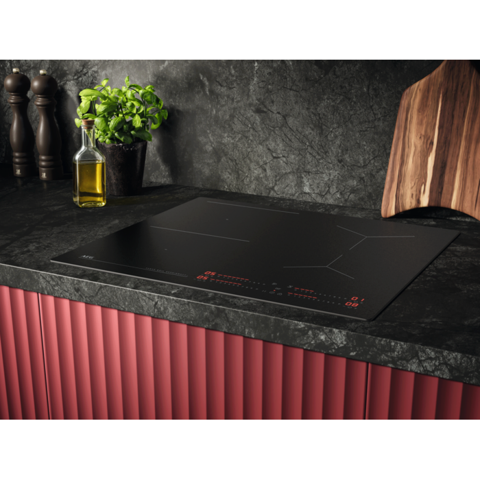 Plita inductie AEG TI64IB10IZ Seria 7000 SenseBoil SaphirMatt 60 cm 4 zone negru mat [2]