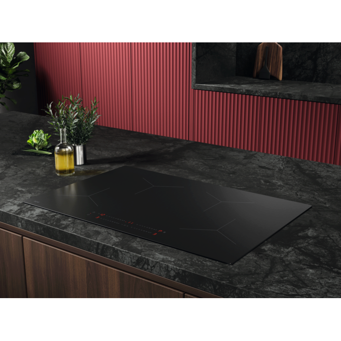 Plita inductie AEG TO84IA0FIT Seria 5000 SaphirMatt SE 80 cm 4 zone flexibile negru mat [2]