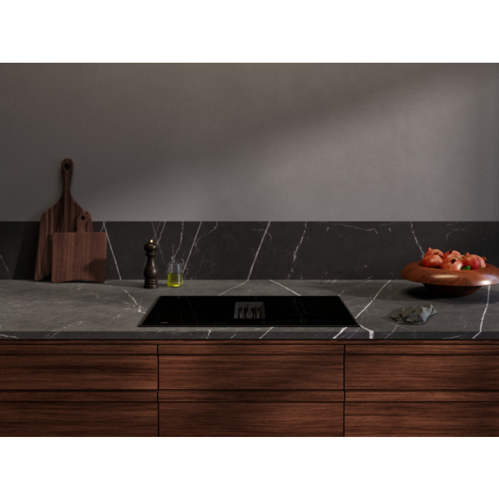 Plita cu hota integrata AEG TCH74B01FB ComboHob Bridge Seria 6000 70 cm 4 zone negru [14]