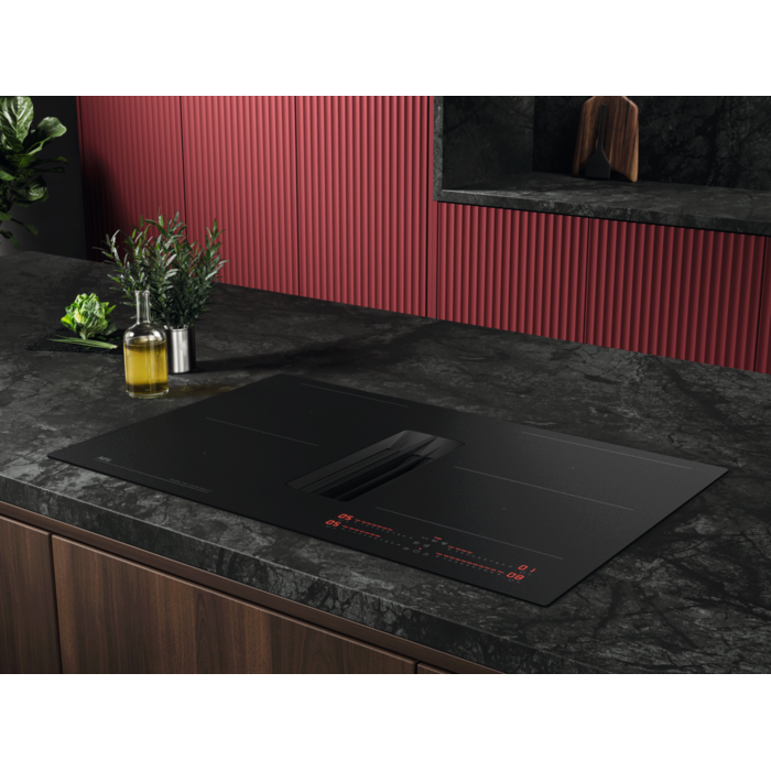 Plita cu hota integrata AEG TH84CC23CZ ComboHob XT SenseFry 80 cm 4 zone negru mat [2]