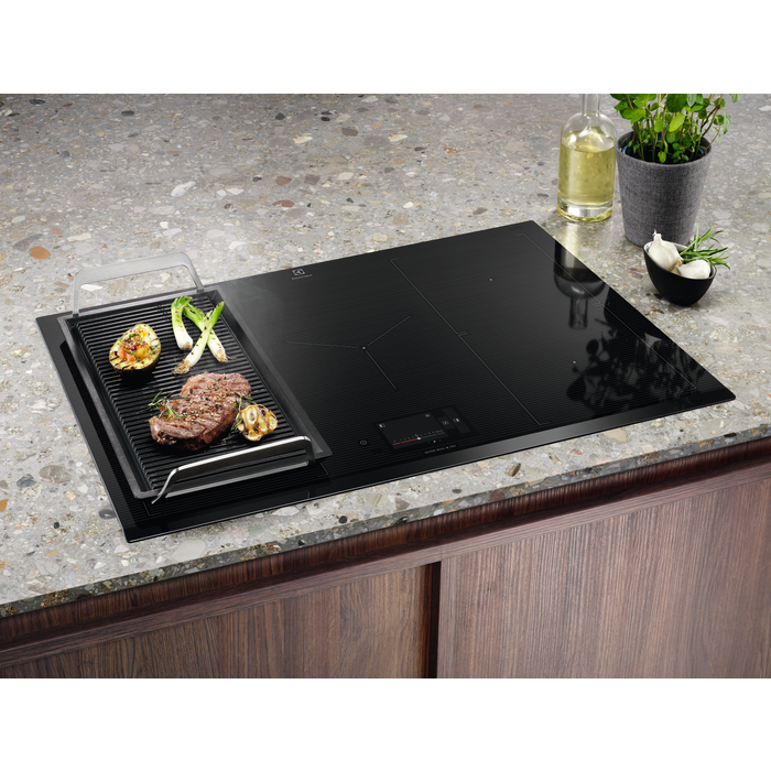 Plita incorporabila inductie Electrolux EIS87583 80 cm DoubleBridge negru [10]
