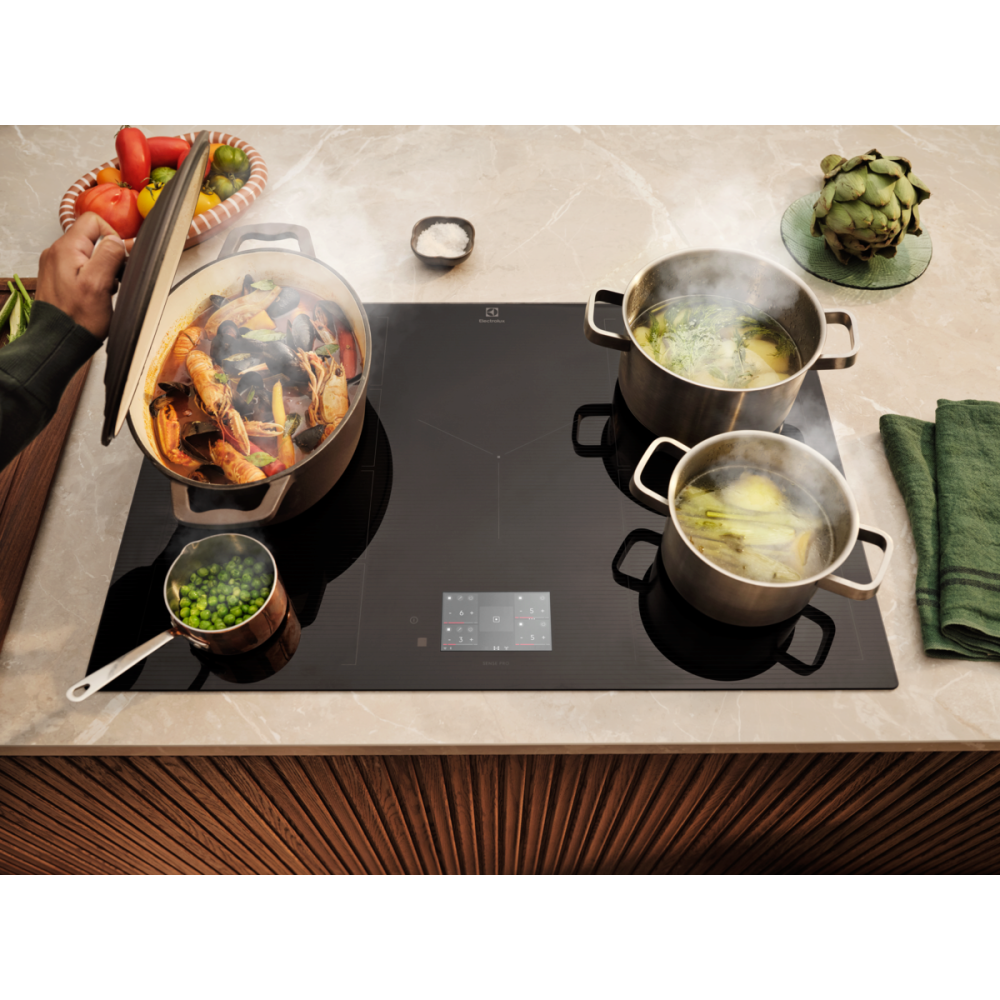 Plita incorporabila inductie Electrolux EIS8959 SensePro 900 80 cm negru [10]