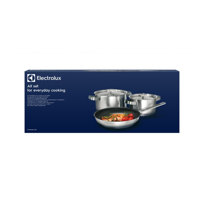 Set 3 vase inox Electrolux, compus dintr-o tigaie cu diametrul de  24 cm si 2 vase cu capac cu diametrele de 16cm si 20 cm, pentru orice tip de plita, inductie, vitro sau gaz. [5]